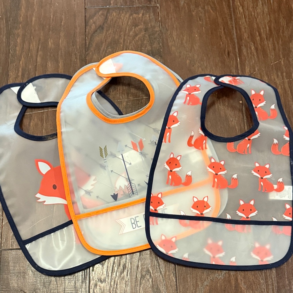 Fox Print Kids Bib Set